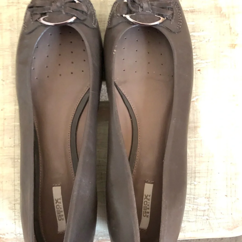 Geoxx women’s leather flat shoes - Picture 2 of 4